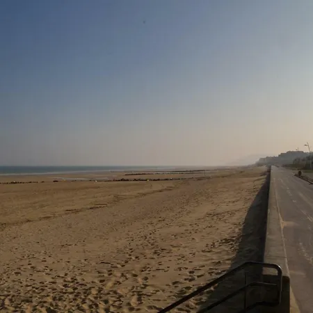 Moderne Acces Plage, Piscine Et Tennis Cabourg