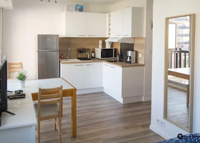 Moderne Acces Plage, Piscine Et Tennis Apartamento Cabourg